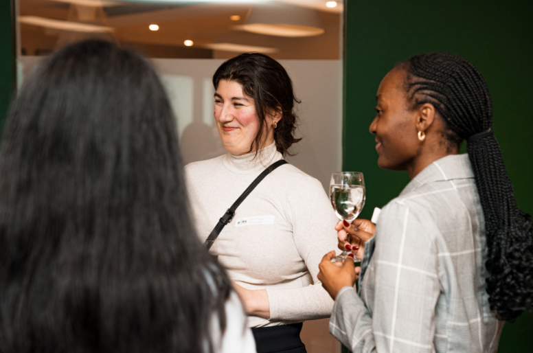 Soirée inspirante de réseautage chez PCL Construction