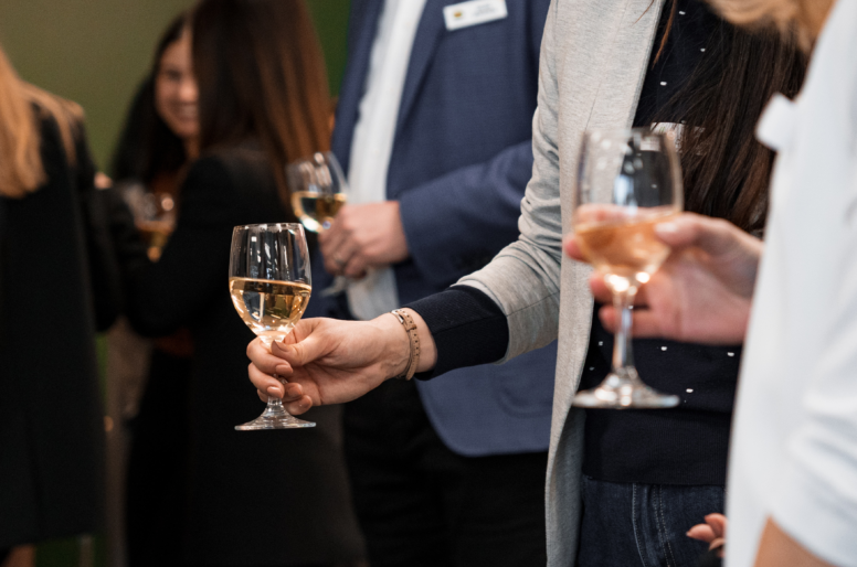 Soirée inspirante de réseautage chez PCL Construction