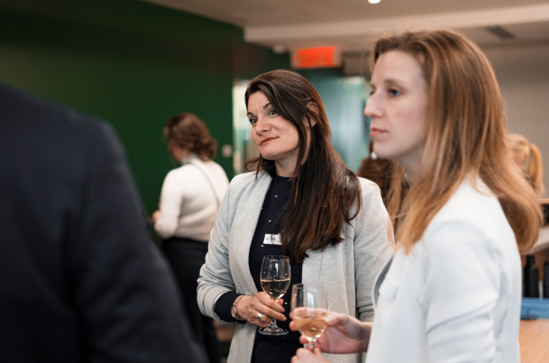 Soirée inspirante de réseautage chez PCL Construction