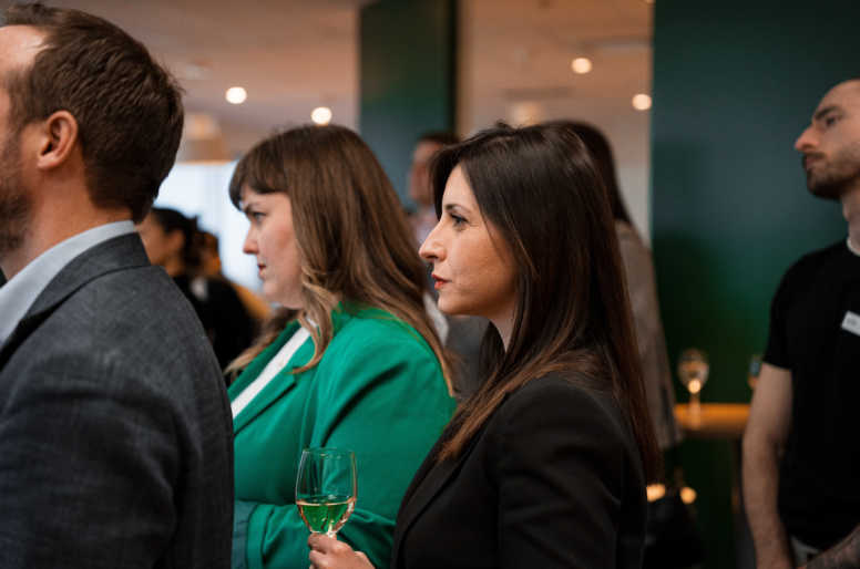 Soirée inspirante de réseautage chez PCL Construction