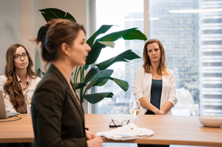 Soirée inspirante de réseautage chez PCL Construction